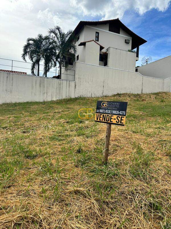 Lote em condomínio à venda no Vitoria: 
