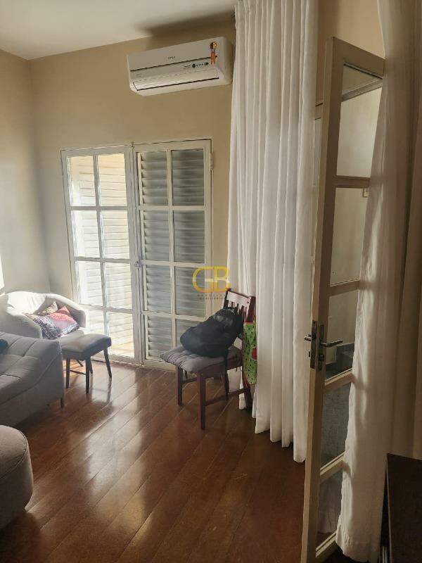 Casa à venda no BOM PASTOR: 