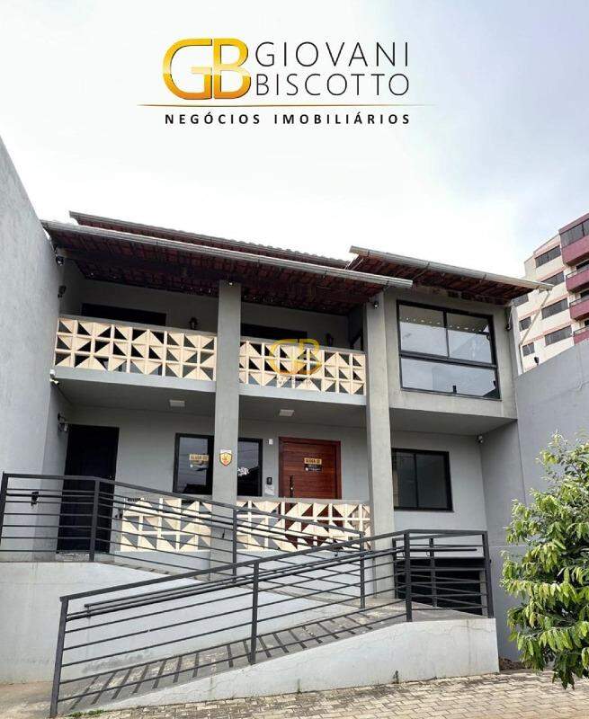 Casa à venda no Jardim Gloria : 