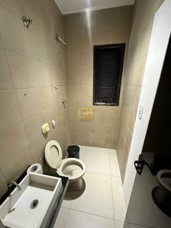 Casa à venda no Jardim Gloria : 