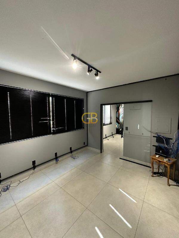 Casa à venda no Jardim Gloria : 