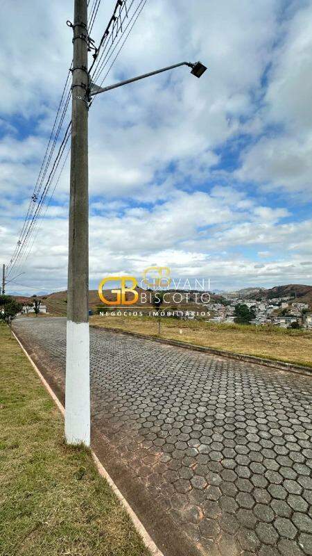 Lote em condomínio à venda no Centro: 