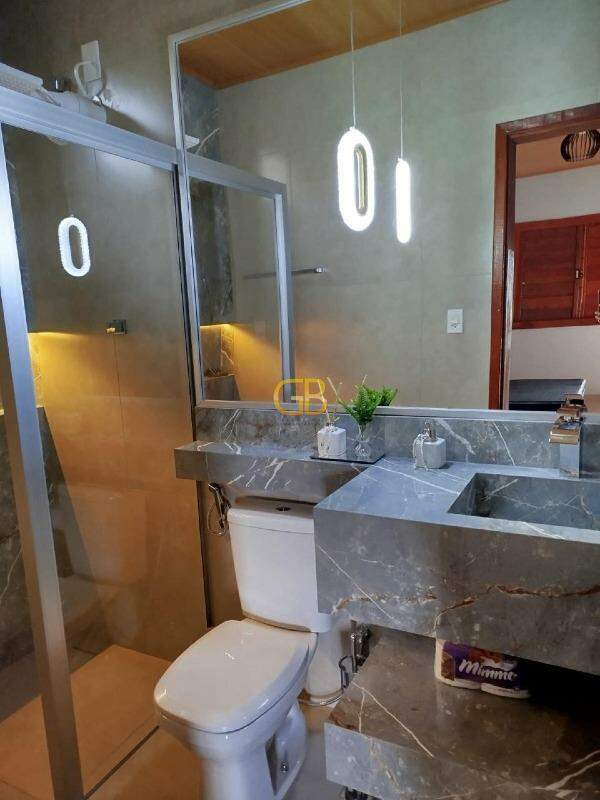 Chácara à venda no centro: BANHEIRO