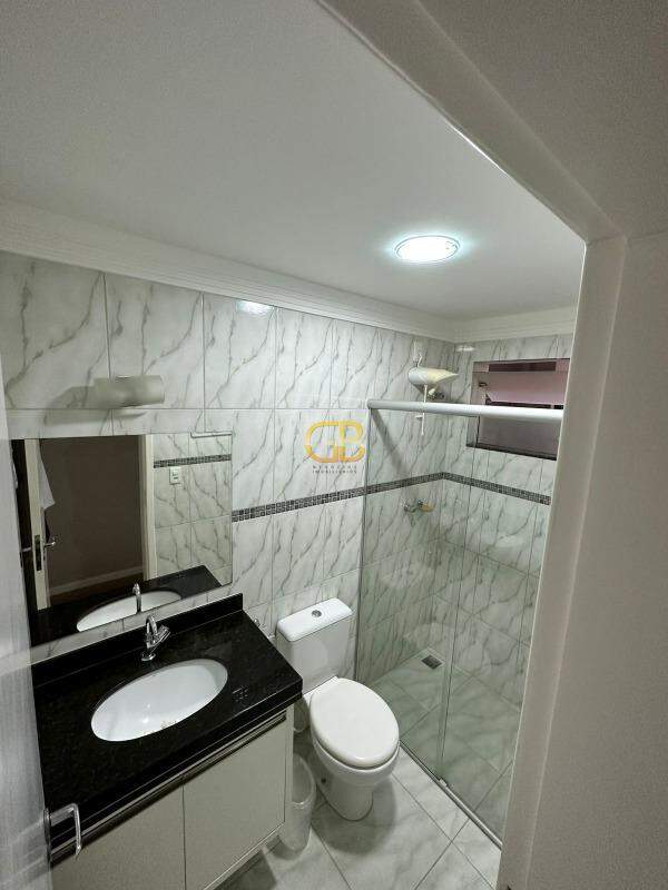 Apartamento à venda no Santana: BANHEIRO