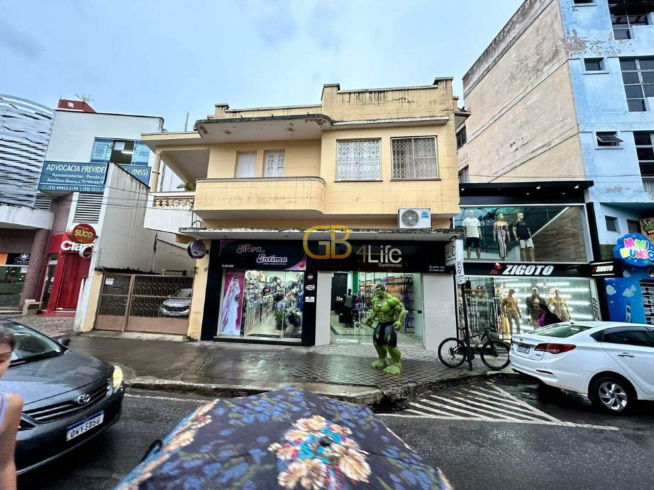 Casa à venda no Centro: 