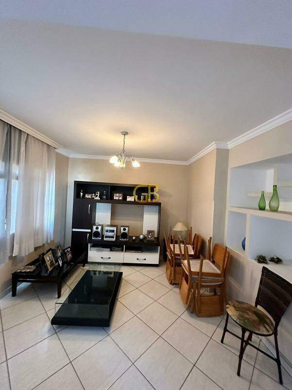 Prédio à venda no Centro: 