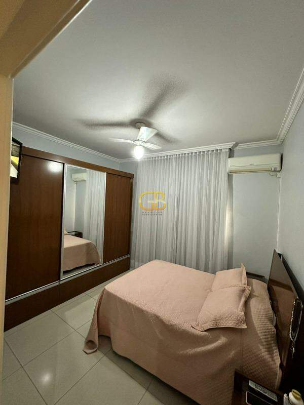 Prédio à venda no Centro: 