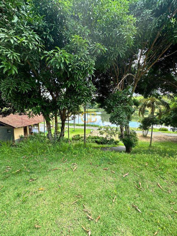 Lote em condomínio à venda no Rodovia: 