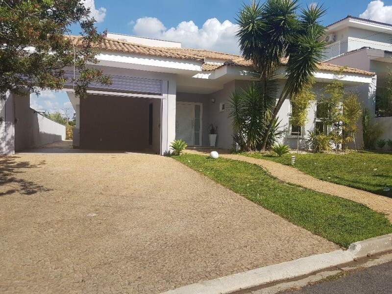 Casa à venda no JARDIM THEODORA: 