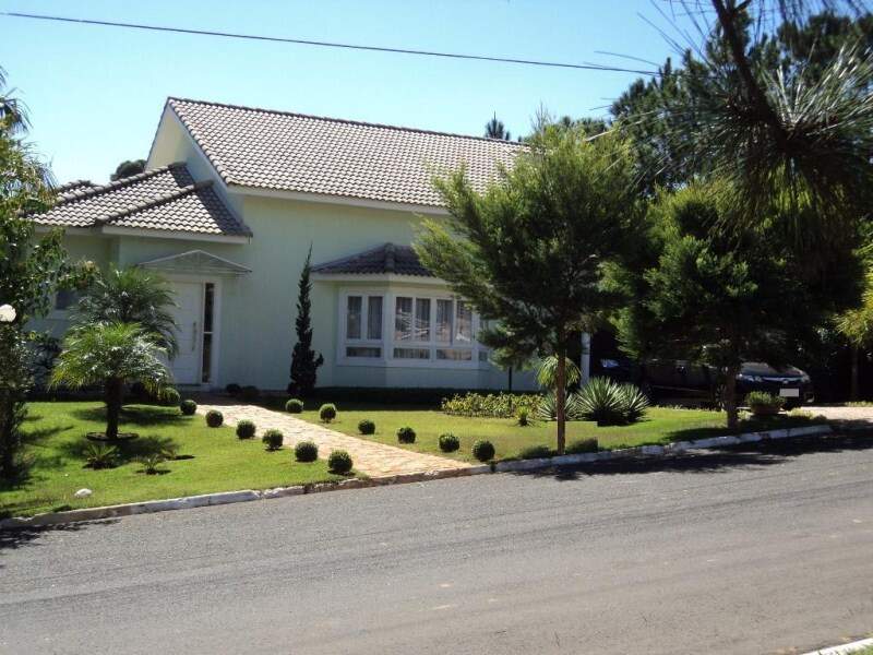 Casa à venda no PARQUE VILLAGE CASTELO: 
