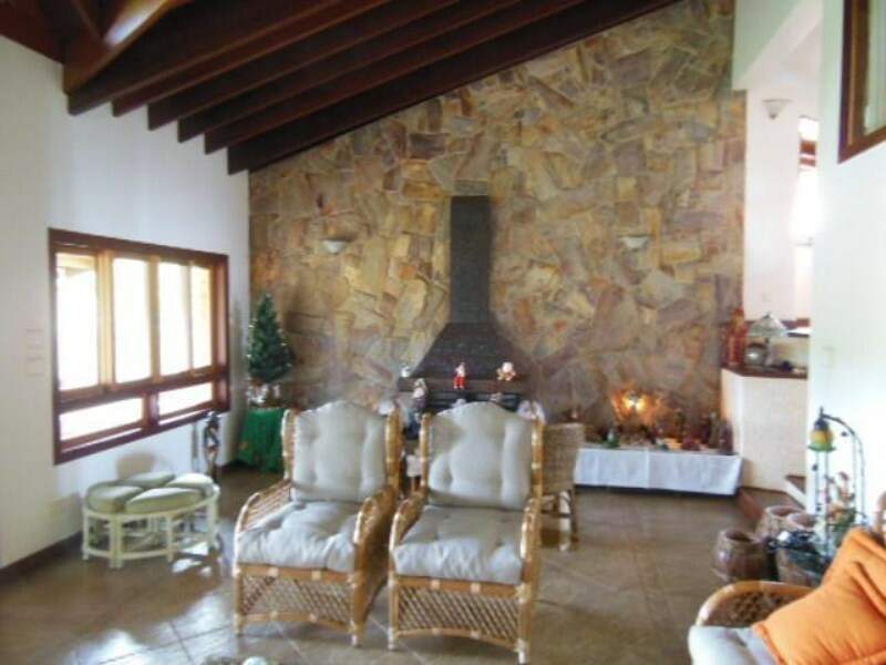 Casa à venda no CONDOMÍNIO CAMPOS DE SANTO ANTÔNIO: 