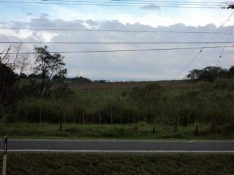 AREA à venda no JACARÉ: 