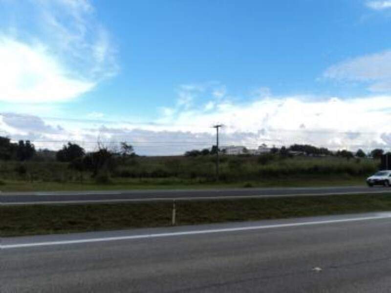AREA à venda no JACARÉ: 
