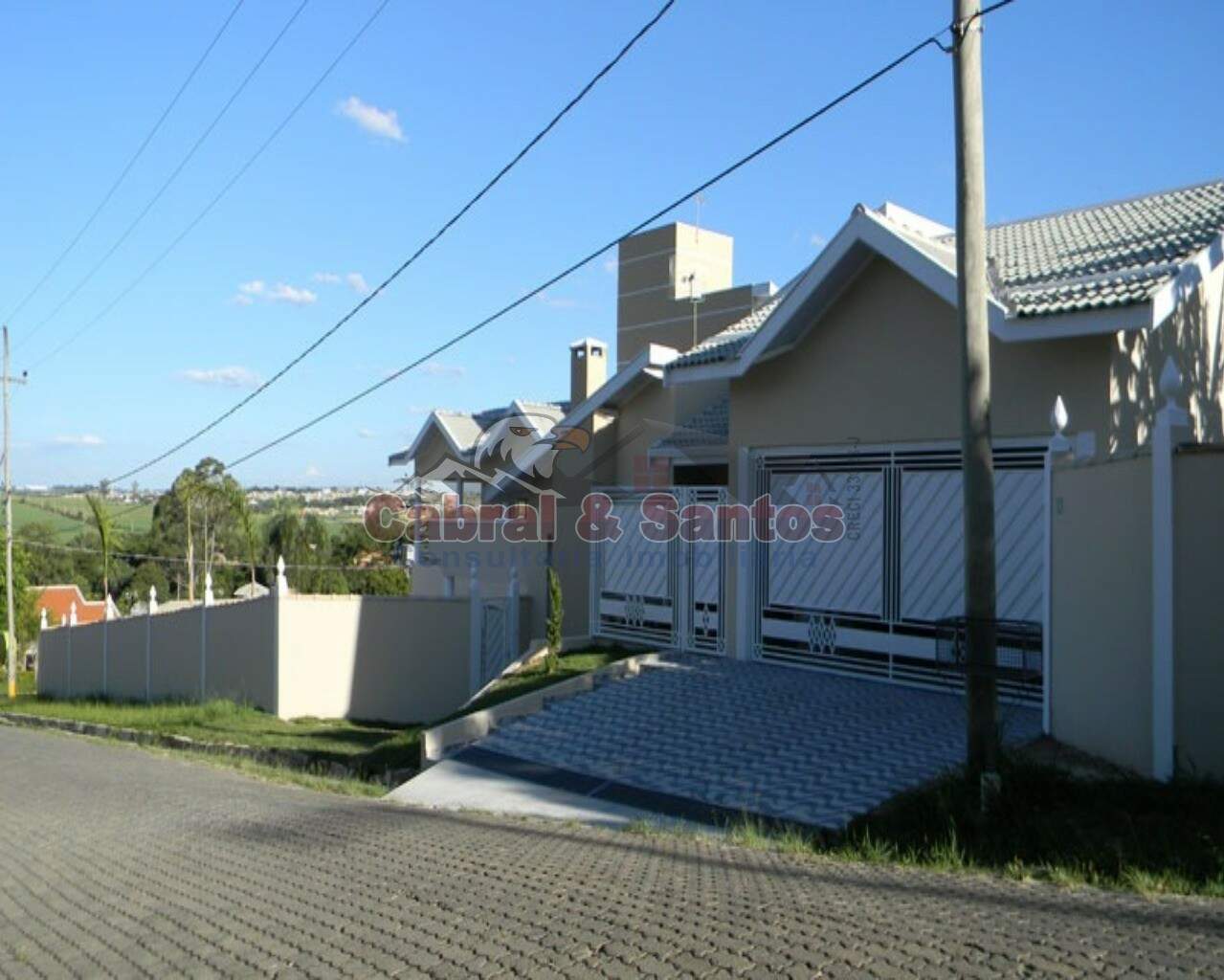 Casa à venda no TERRAS DE SANTA ROSA II: Foto 01