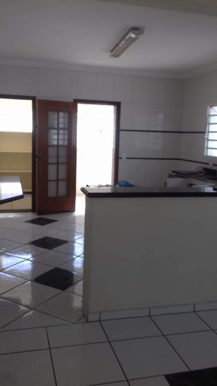 Casa à venda no SÃO LUIZ: Foto 02