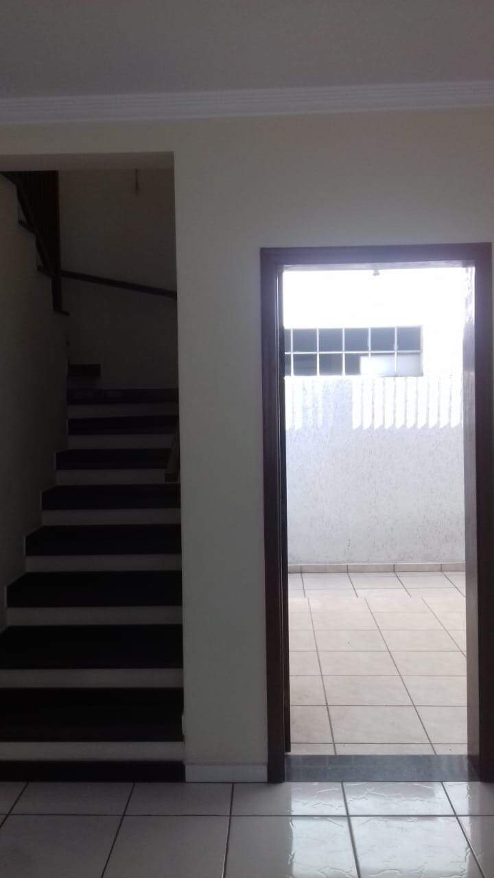 Casa à venda no SÃO LUIZ: Foto 04