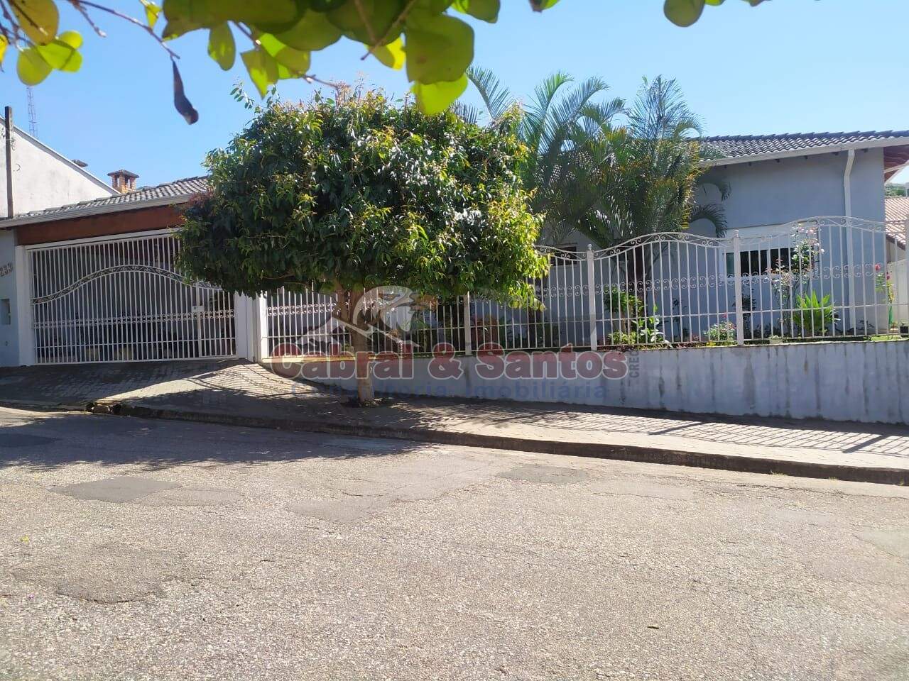 Casa à venda no JARDIM PARAÍSO II: Foto 02