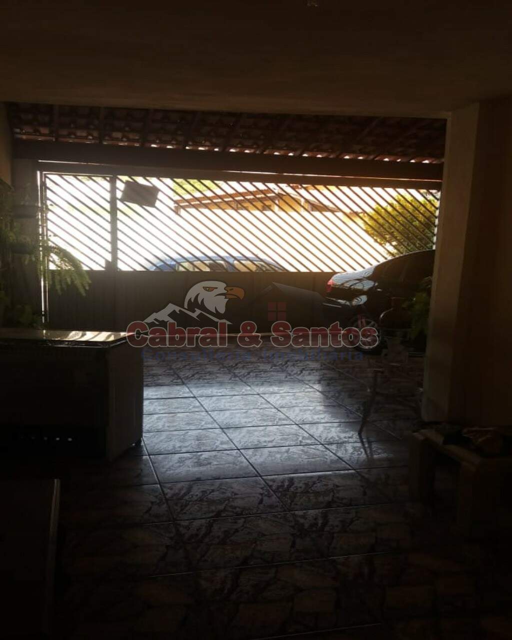 Casa à venda no VILA SANTA TEREZINHA: Garagem