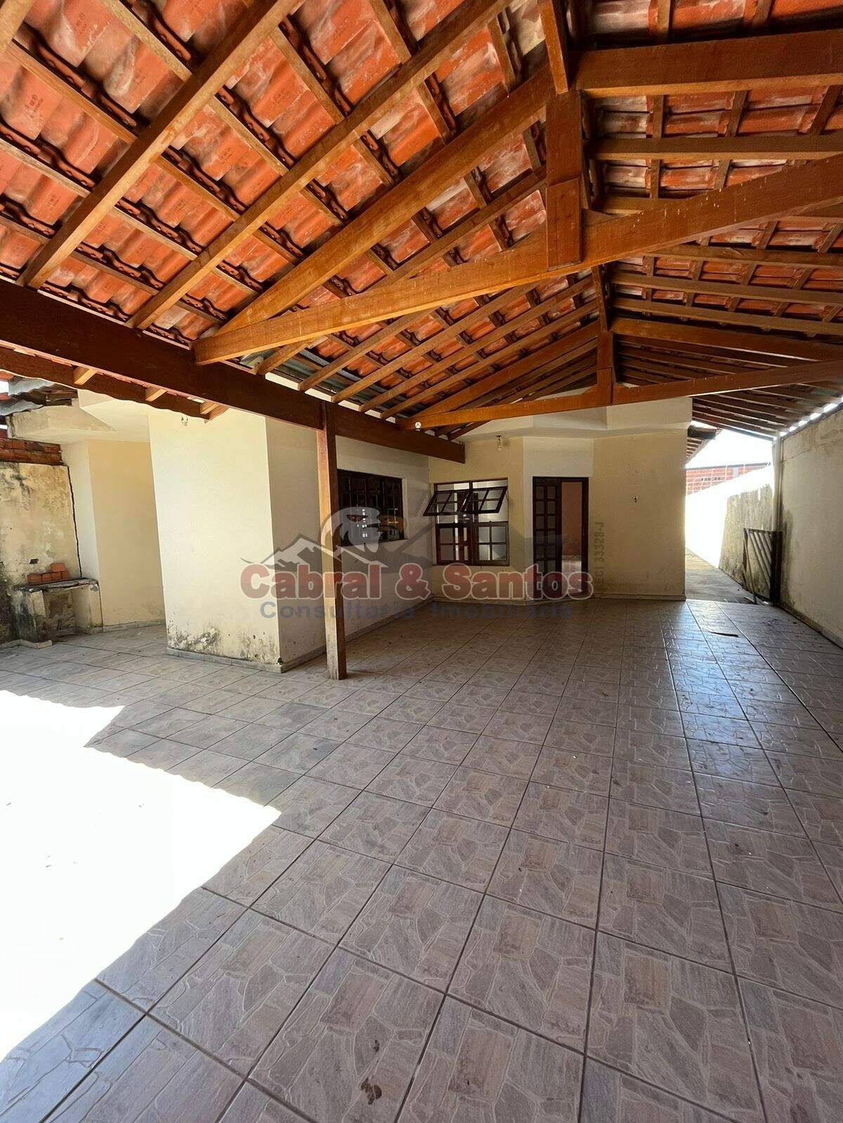 Casa à venda no PARQUE RESIDENCIAL POTIGUARA: Foto 01