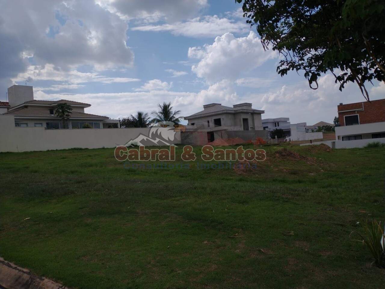 TERRENO à venda no CAMPOS DE SANTO ANTÔNIO II: Foto 02