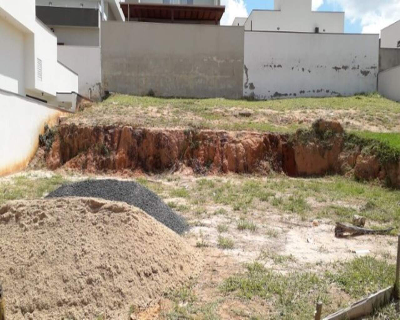TERRENO à venda no RESIDENCIAL CENTRAL PARQUE: Foto 01