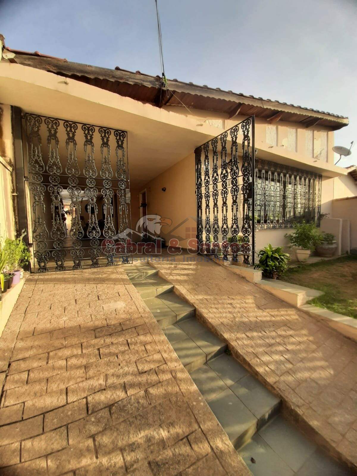 Casa à venda no VILA LEIS: Foto 01
