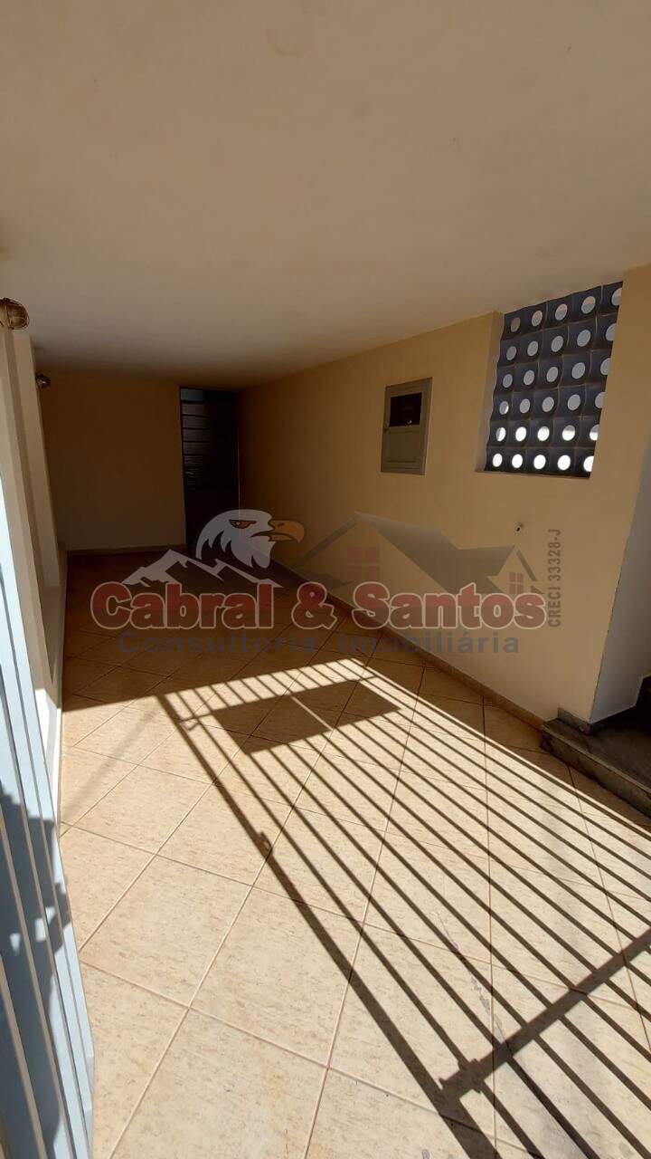 Casa à venda no CENTRO: Foto 04