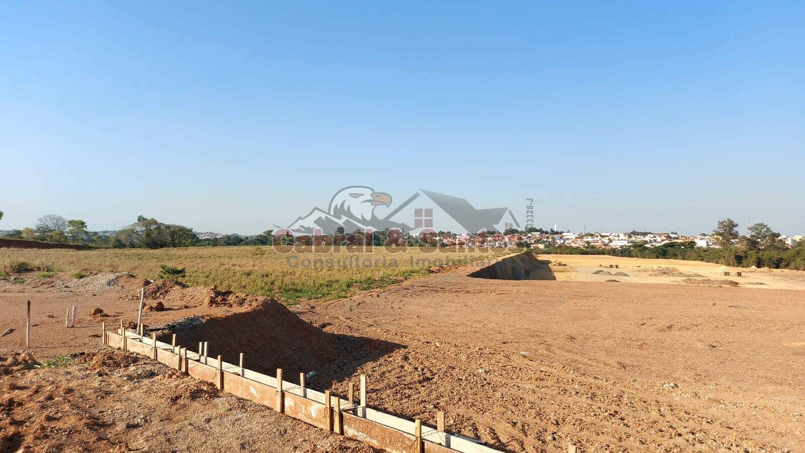 TERRENO à venda no GUARAÚ II: Foto 02
