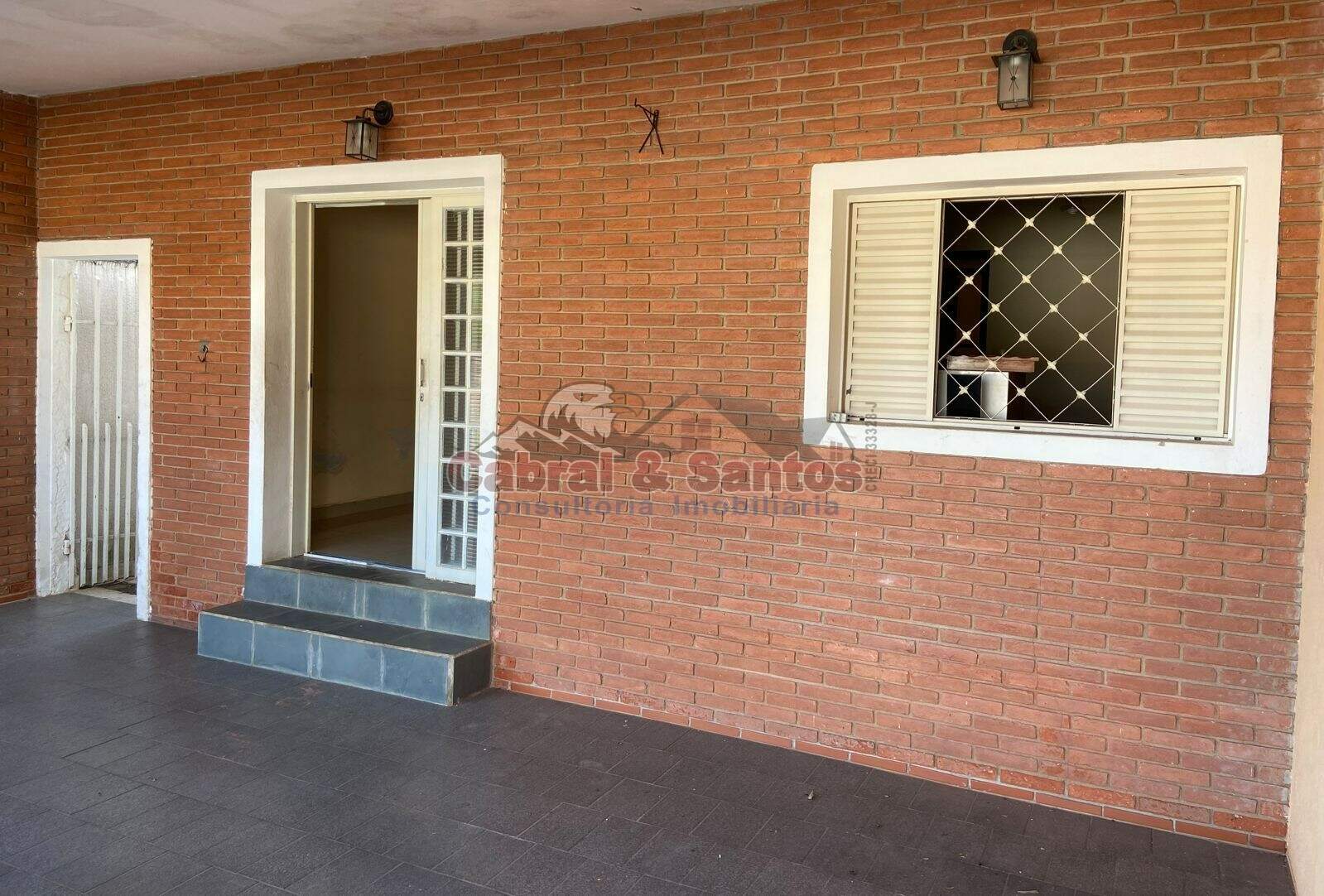 Casa à venda no JARDIM PADRE BENTO: Foto 02