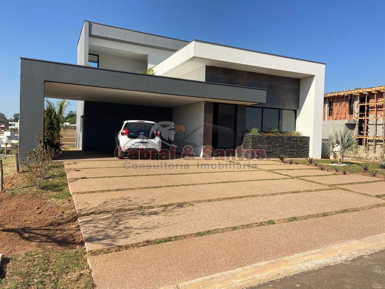 Casa à venda no Condomínio Villas do Golfe: Foto 01