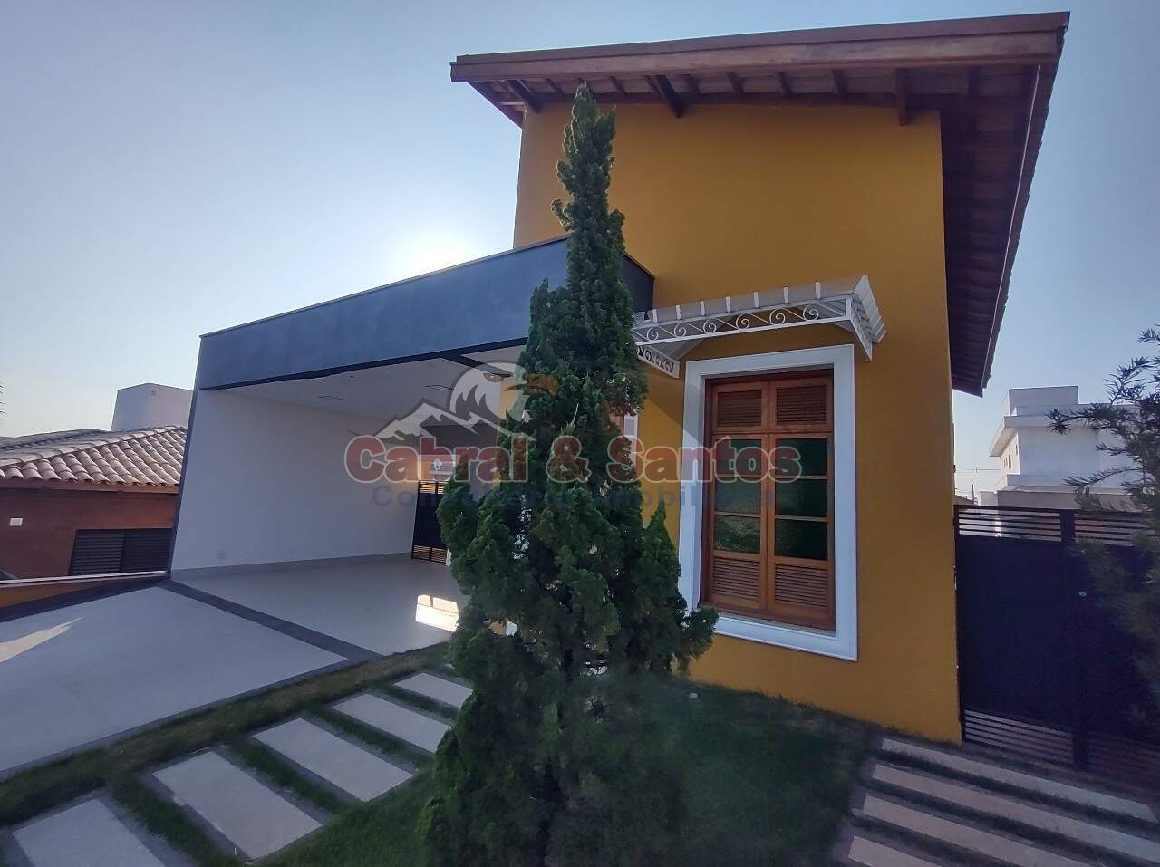 Casa à venda no BRASIL: Foto 02