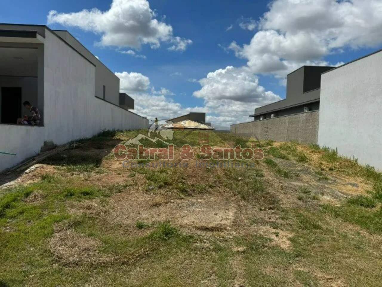 TERRENO à venda no Mirante dos Ypês: Foto 01