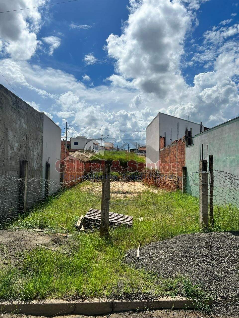 TERRENO à venda no RESIDENCIAL VILA MARTINS: Foto 02