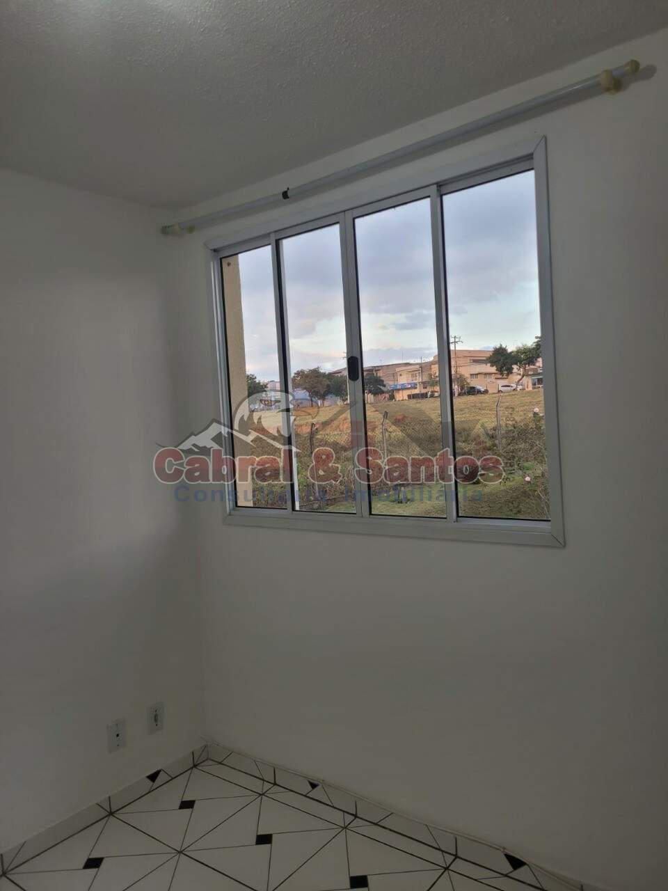 Apartamento à venda no JARDIM RESIDENCIAL ITAIM: Foto 01