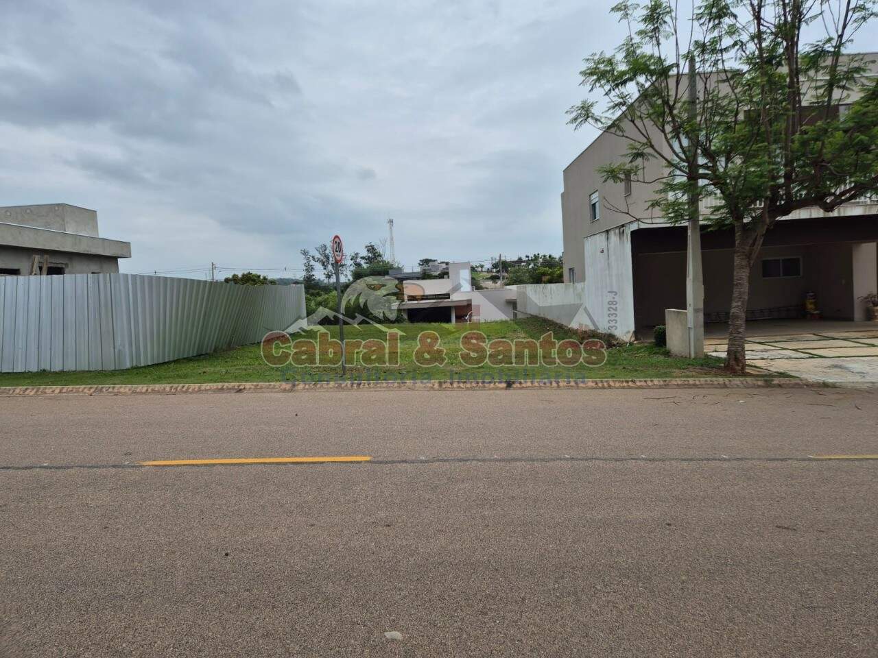 TERRENO à venda no LOTEAMENTO RESIDENCIAL UNA: Foto 01
