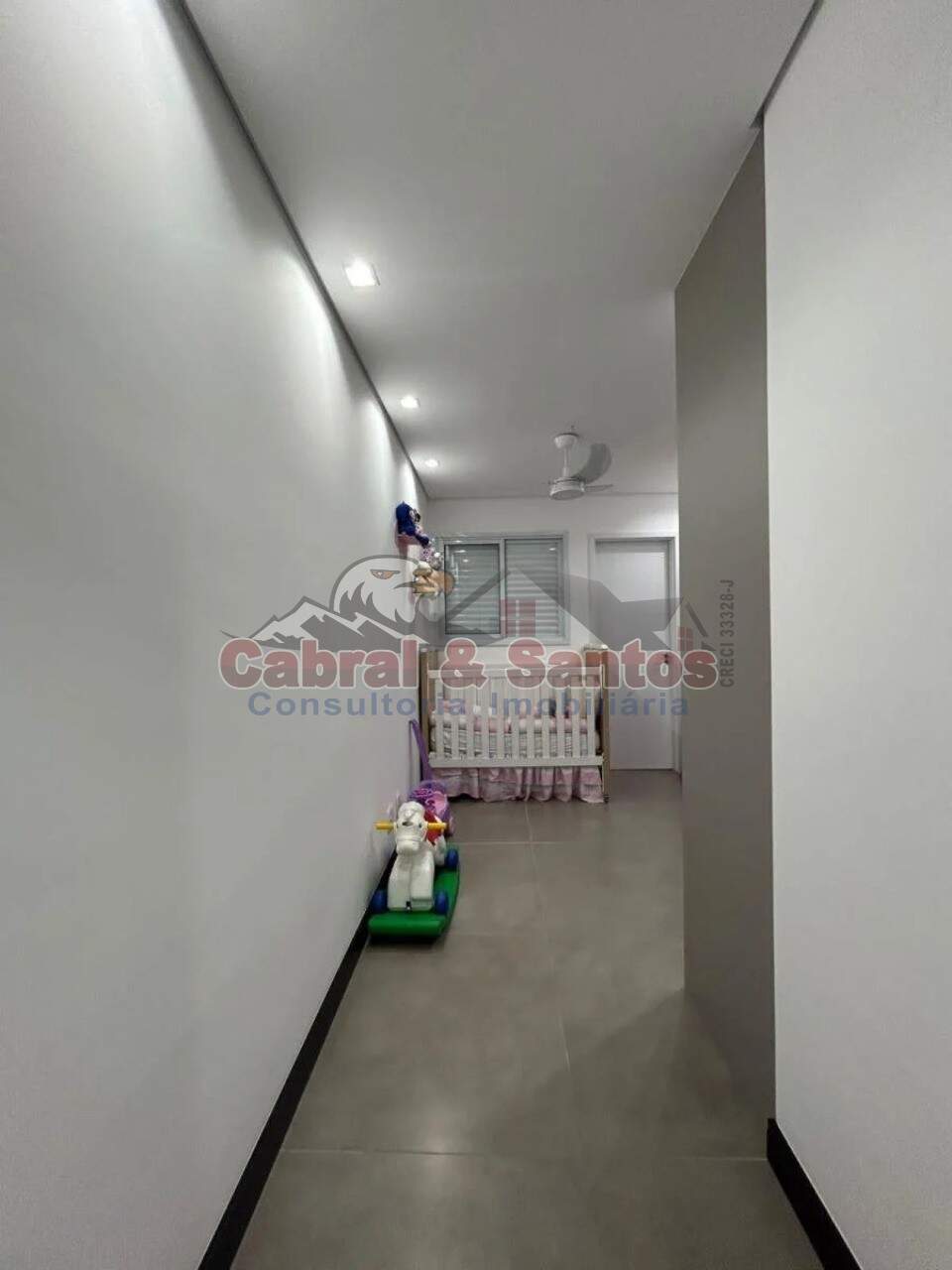 Apartamento à venda no ILHAS DO MEDITERRÂNEO: Foto 02