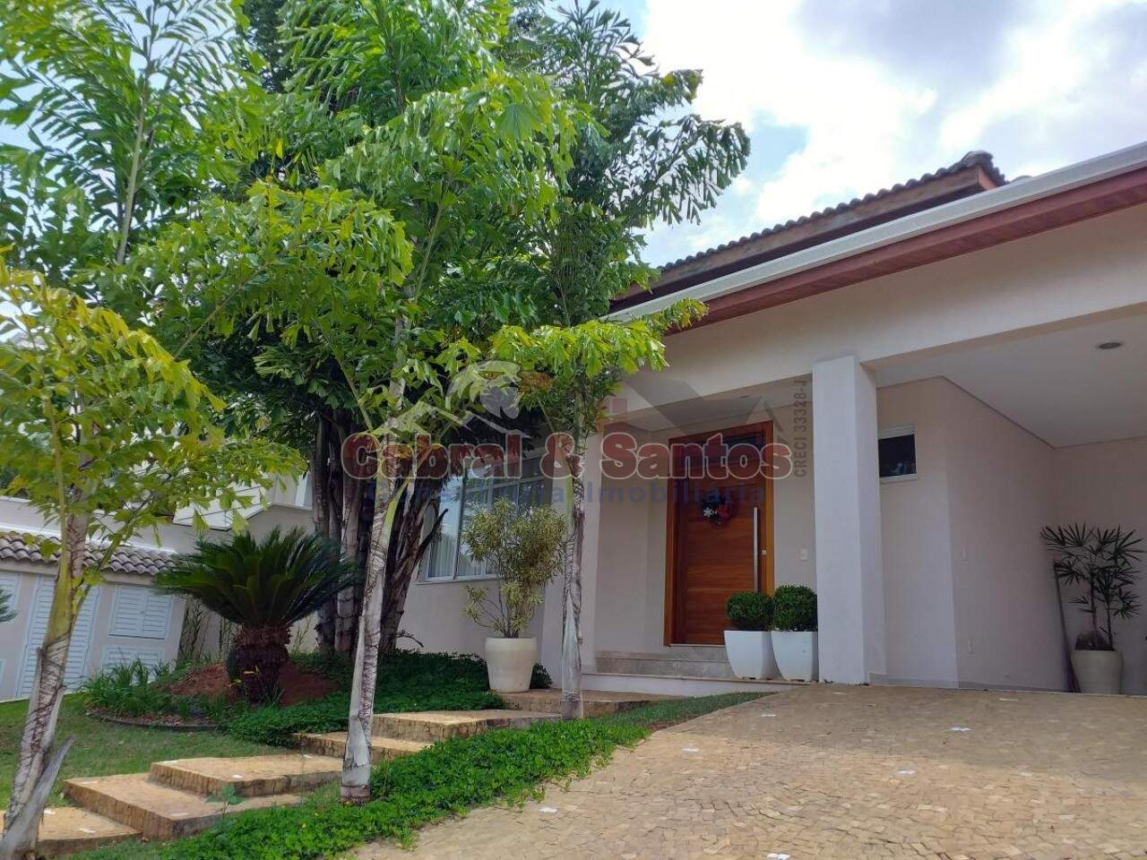 Casa à venda no JARDIM THEODORA: Foto 01