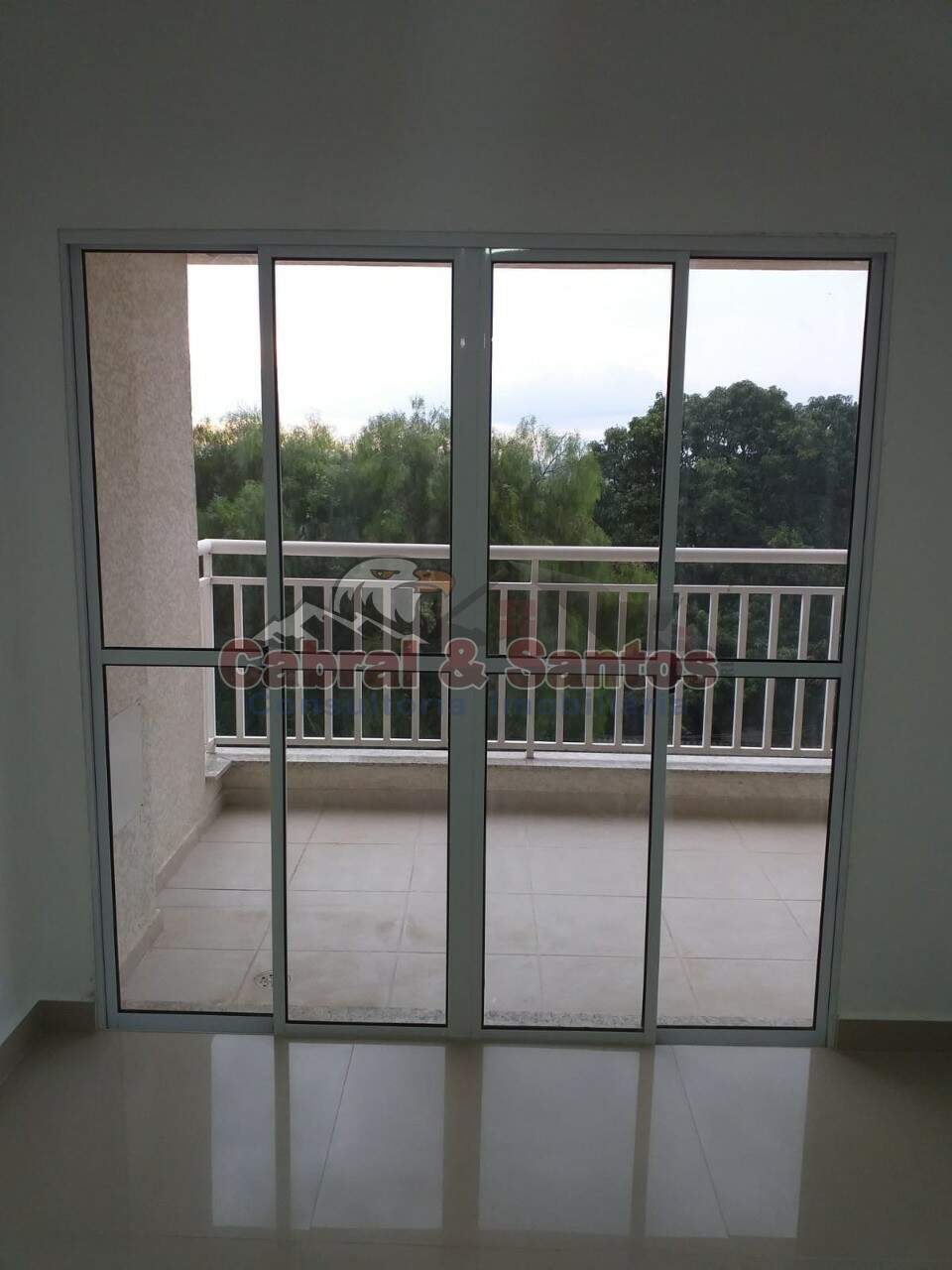Apartamento à venda no RESIDENCIAL ALTOS DO VARVITO: Foto 02