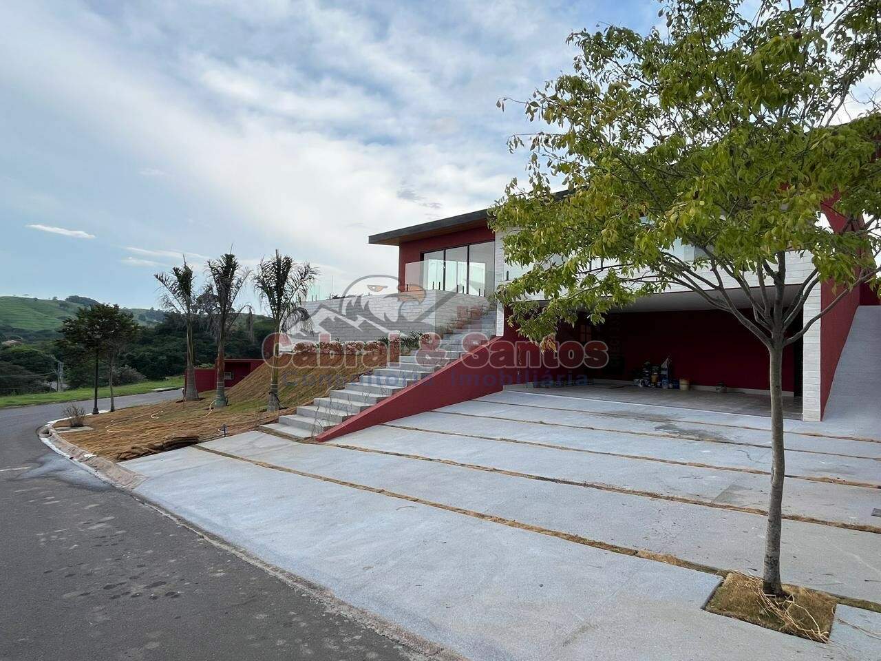 Casa à venda no RESIDENCIAL PARQUE CAMPOS DE SANTO ANTÔNIO II: Foto 01
