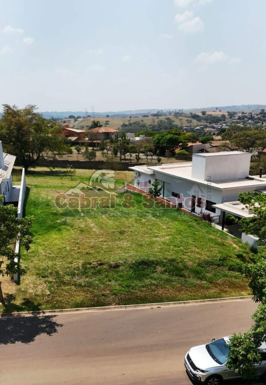 TERRENO à venda no RESIDENCIAL PARQUE CAMPOS DE SANTO ANTÔNIO II: Foto 01