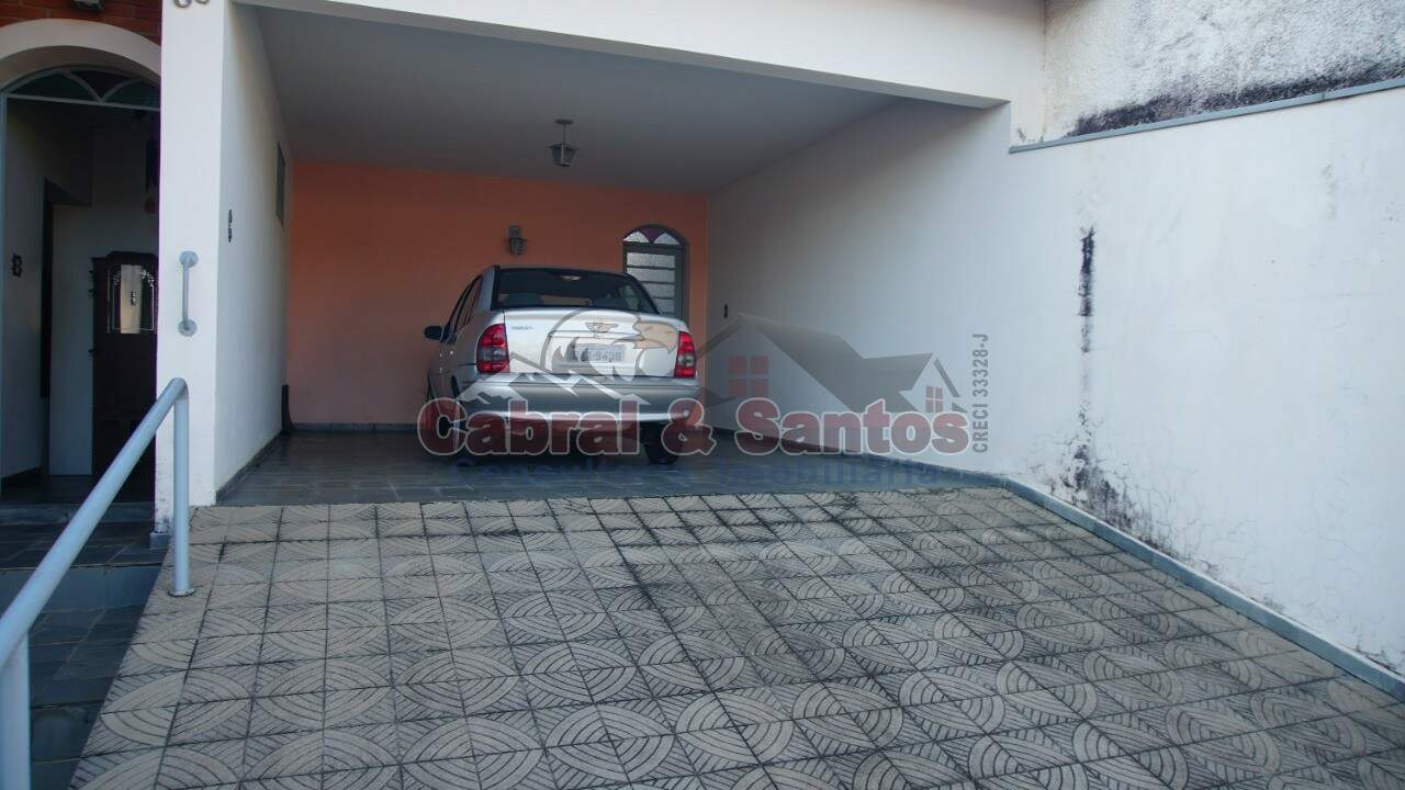 Casa à venda no BRASIL: Foto 02