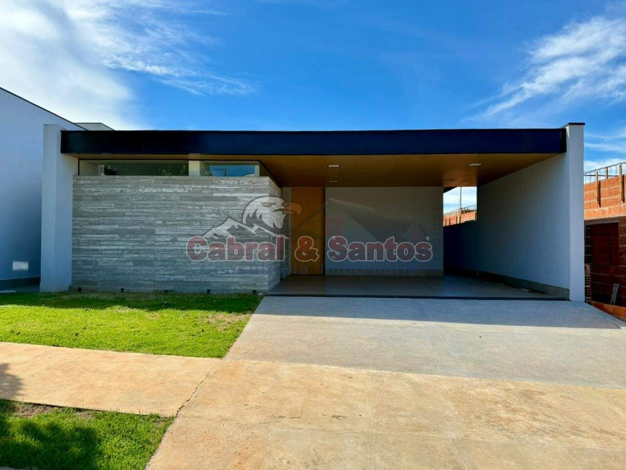 Casa à venda no RESIDENCIAL SAINT PAUL: Foto 01