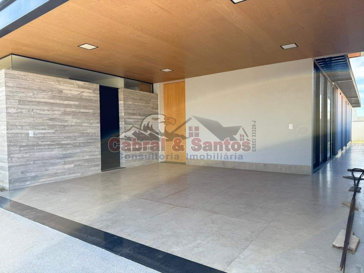 Casa à venda no RESIDENCIAL SAINT PAUL: Foto 02