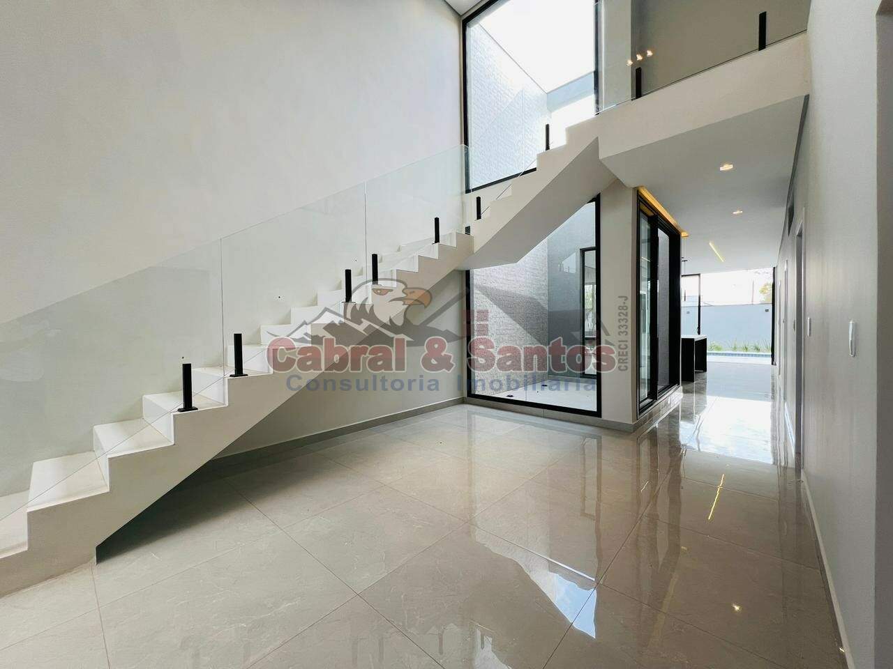 Casa à venda no CONDOMÍNIO RESIDENCIAL MONT BLANC: Foto 04