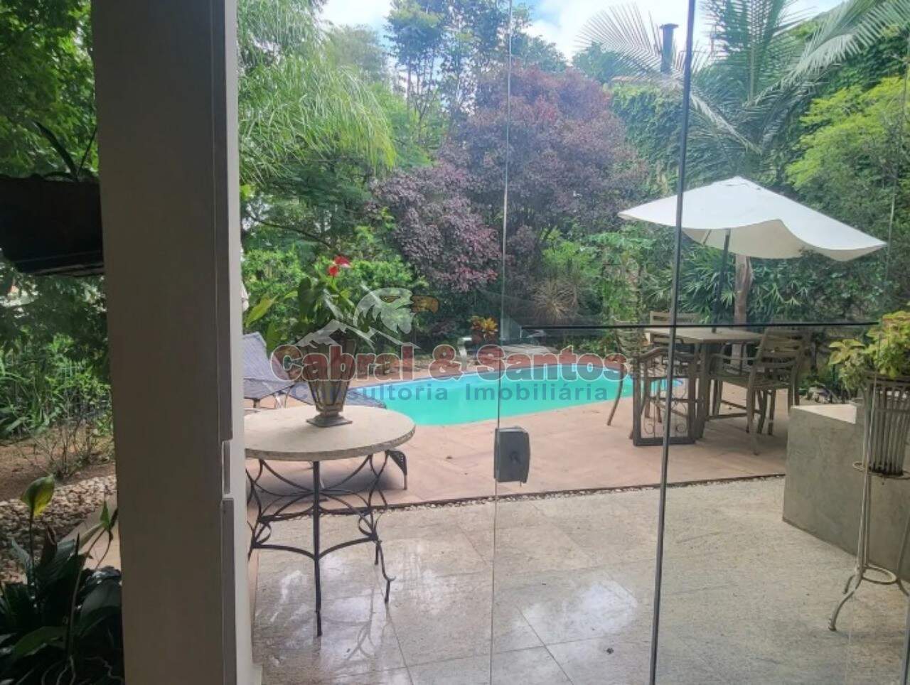 Casa à venda no JARDIM THEODORA: Foto 01