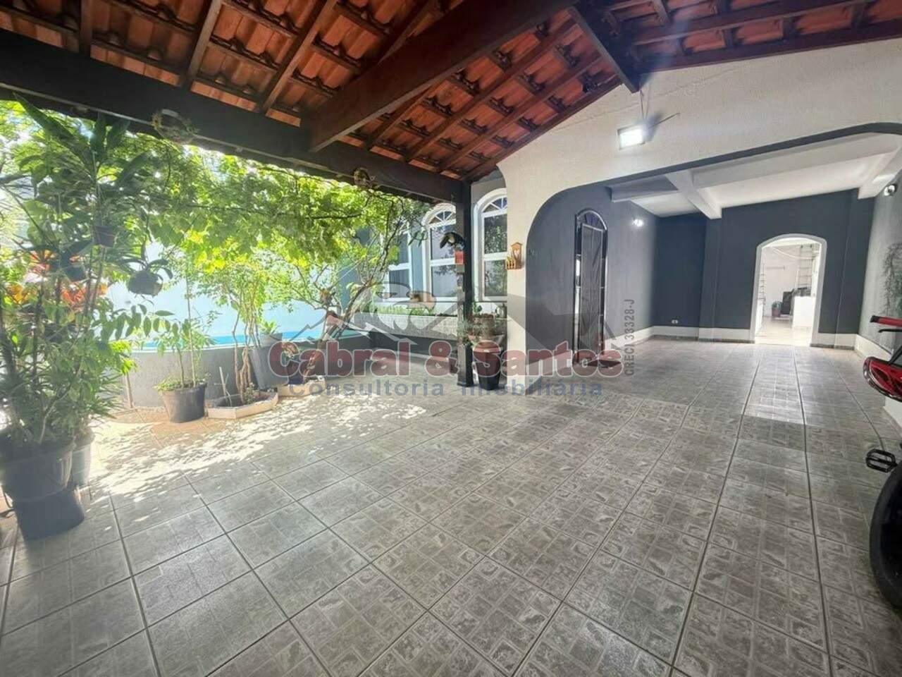 Casa à venda no JARDIM DAS ROSAS: Foto 01