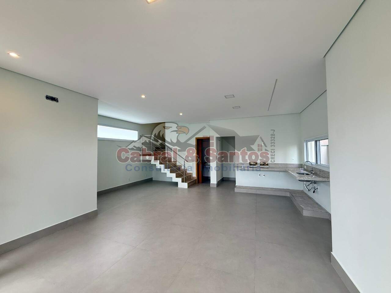 Casa à venda no BRASIL: Foto 01