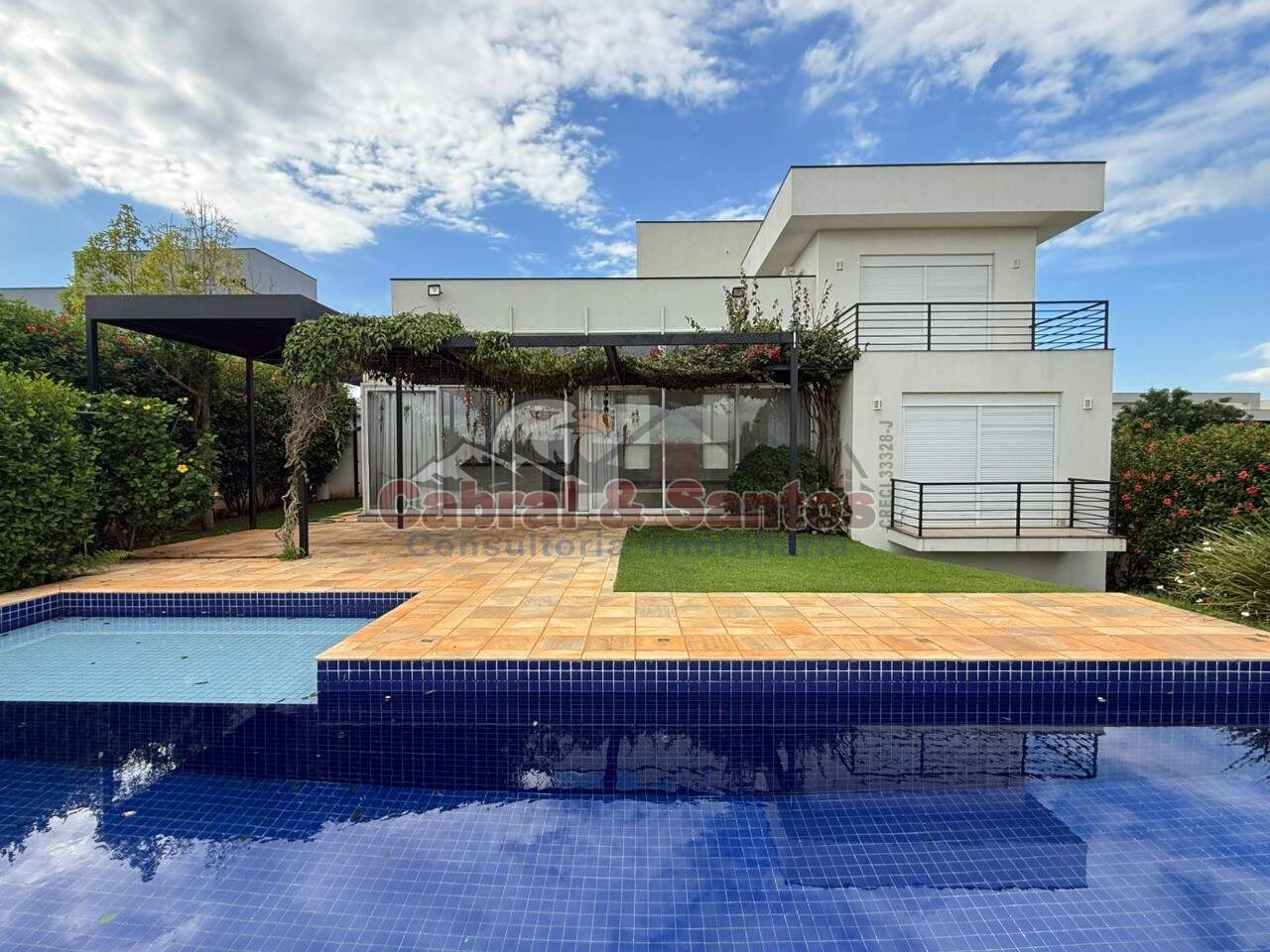 Casa à venda no RESIDENCIAL PARQUE CAMPOS DE SANTO ANTÔNIO II: Foto 01