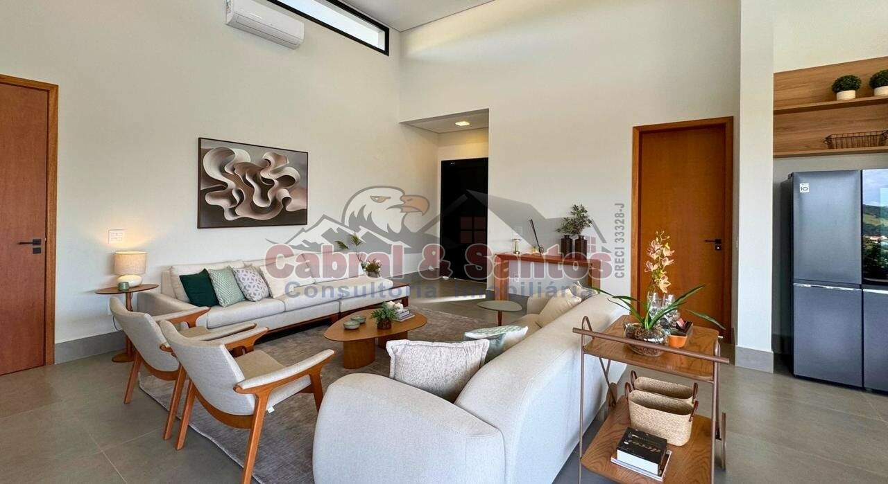 Casa à venda no RESIDENCIAL PARQUE CAMPOS DE SANTO ANTÔNIO II: Foto 02