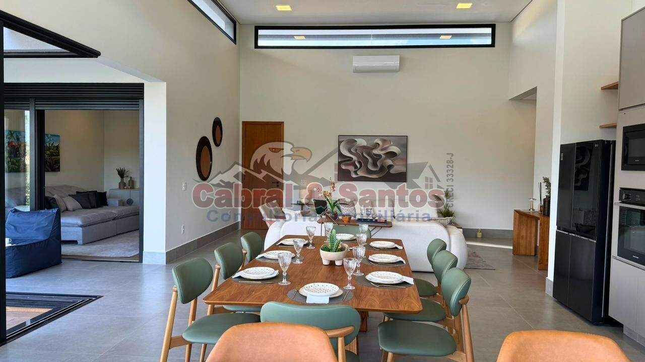Casa à venda no RESIDENCIAL PARQUE CAMPOS DE SANTO ANTÔNIO II: Foto 04